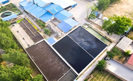 Use sewage treatment to control the wastewater pollution