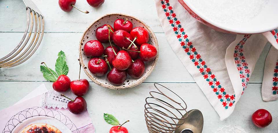 Chinese cherry price plummets as large volumes of cherries enter the market